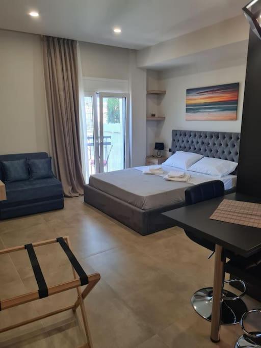 Apartament Fay'S Luxury Loft Wolos Zewnętrze zdjęcie
